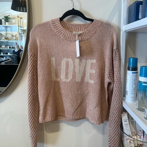 Clearing out my winter wardrobe for summer - Picture 1 of 3